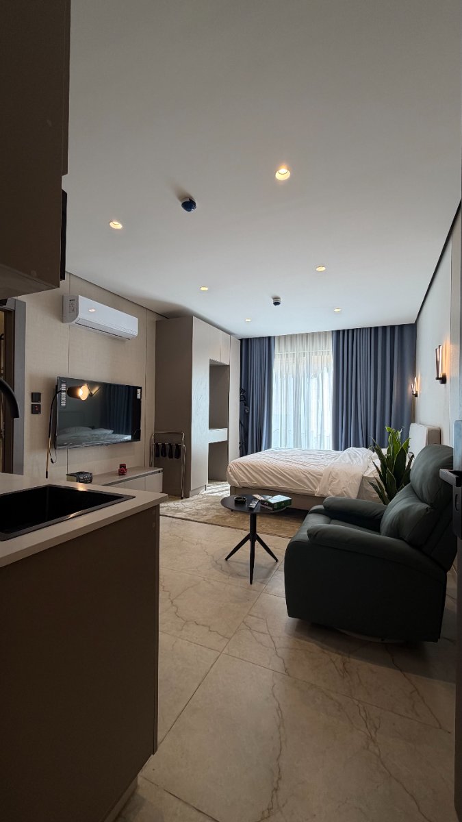 208s Tara-JRE Jabal Al Lweibdeh with stunning view