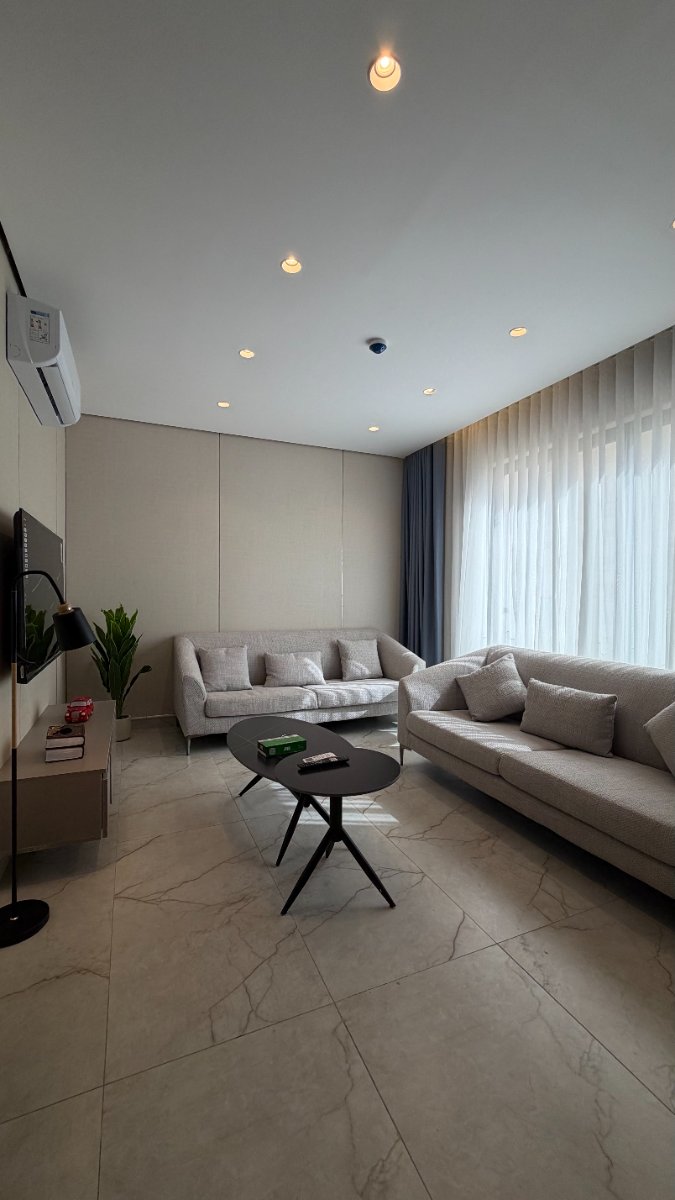 209 Tara-JRE Jabal Al Lweibdeh with stunning view